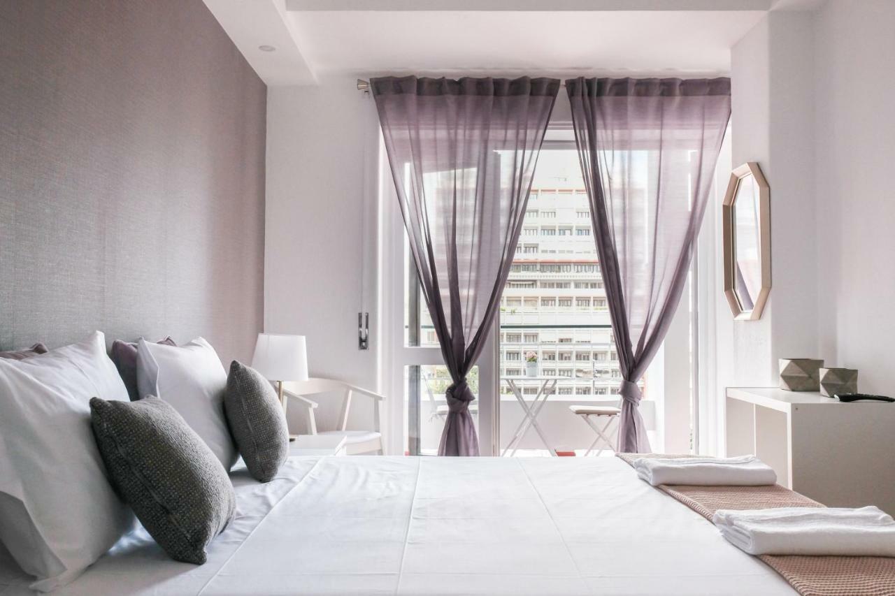 4U Lisbon Suites & Guesthouse VII Airport Bagian luar foto