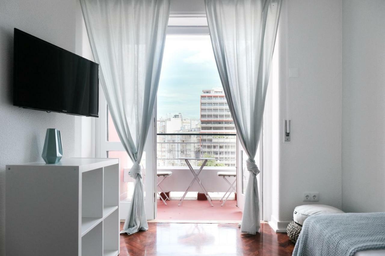 4U Lisbon Suites & Guesthouse VII Airport Bagian luar foto