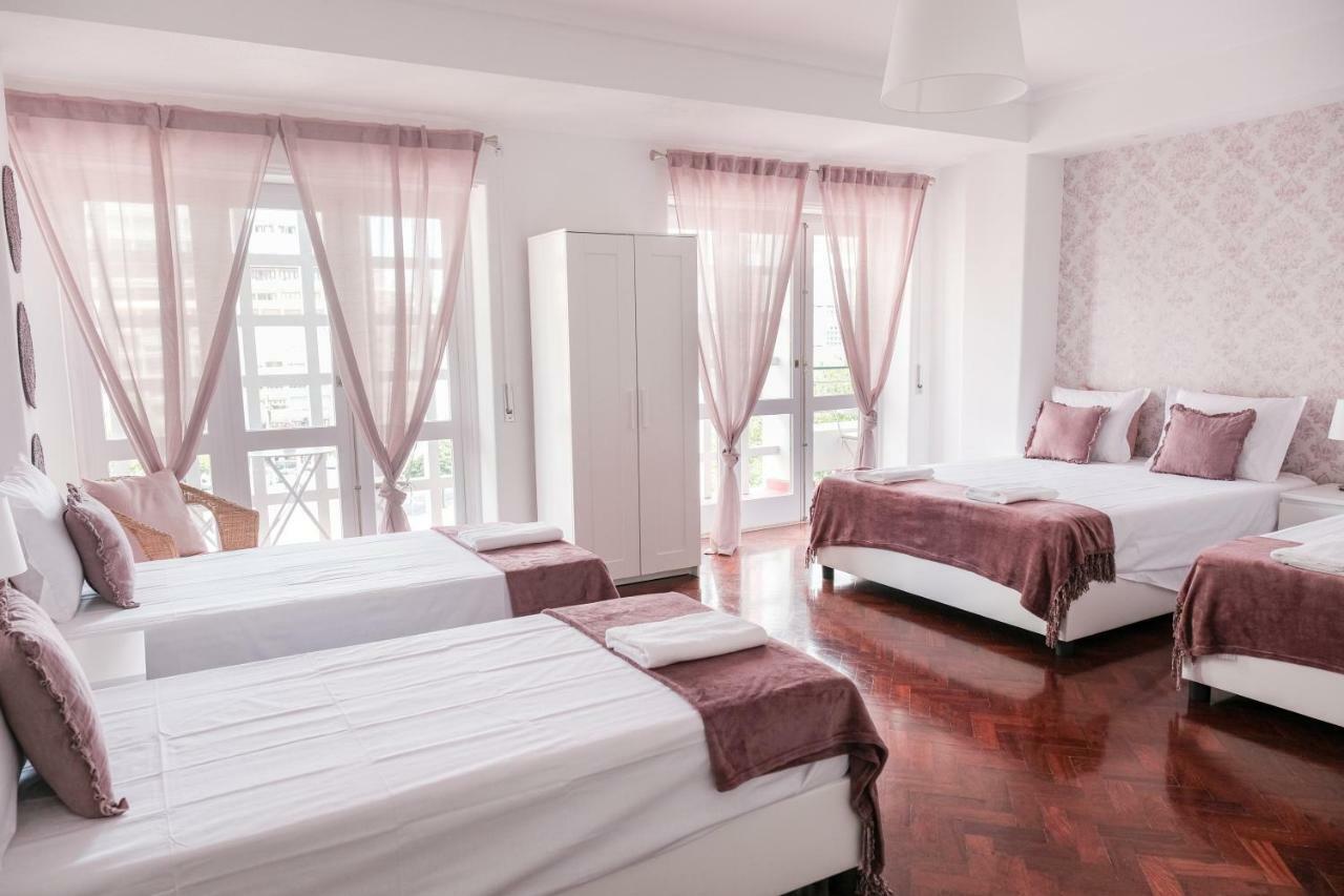 4U Lisbon Suites & Guesthouse VII Airport Bagian luar foto