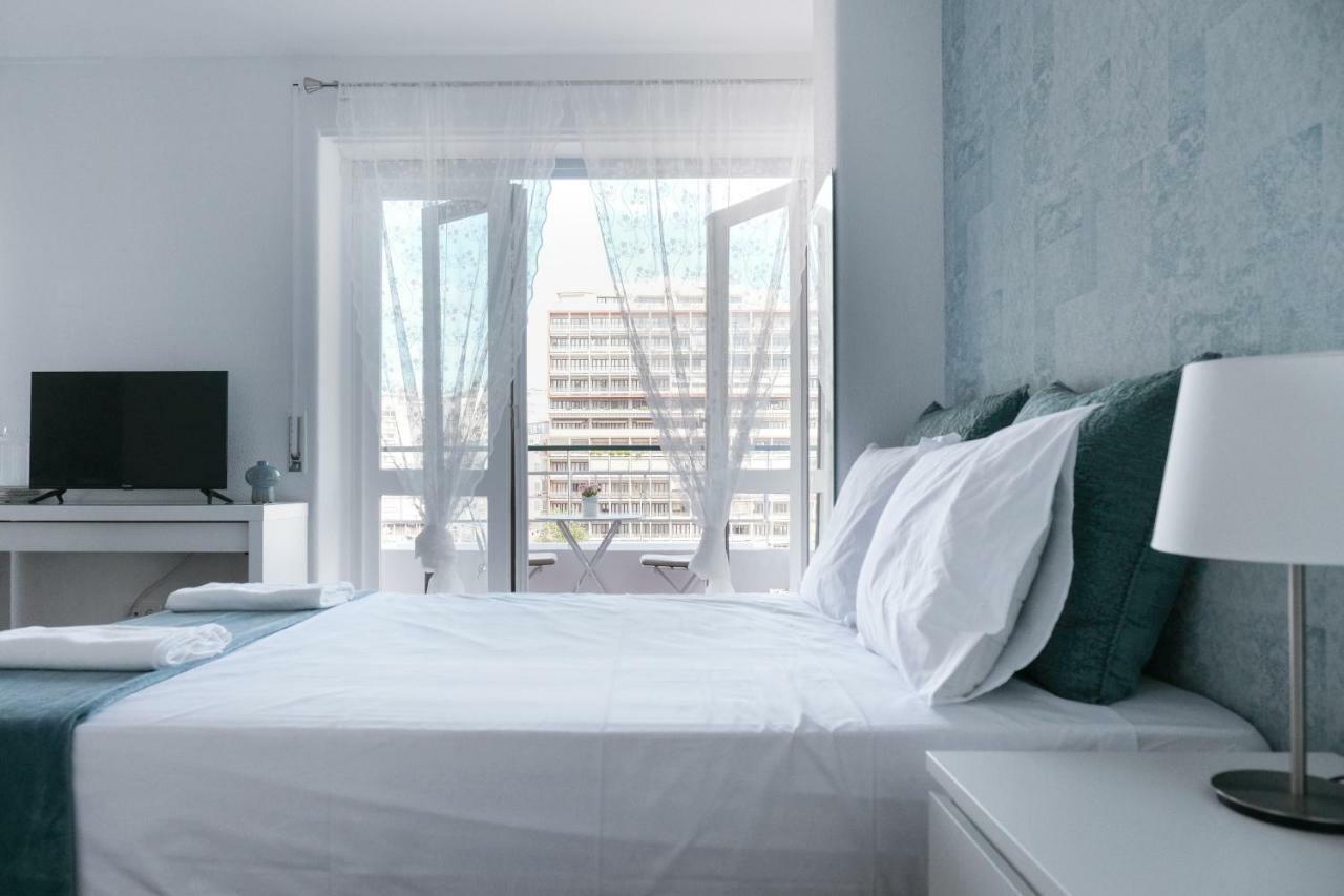 4U Lisbon Suites & Guesthouse VII Airport Bagian luar foto