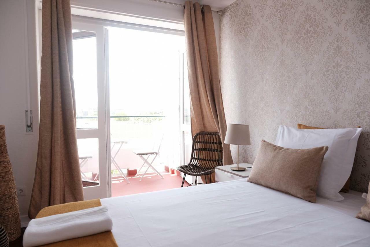 4U Lisbon Suites & Guesthouse VII Airport Bagian luar foto